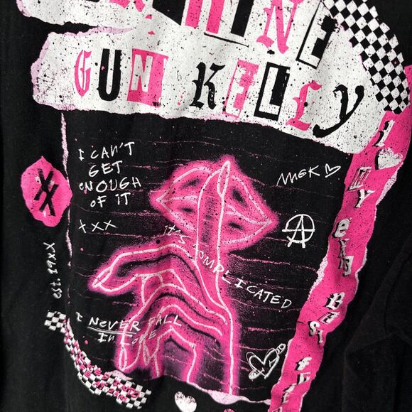 Machine Gun Kelly Black Pink Graphic Tee Adult size Large Short Sleeve Cotton - Picture 5 of 7